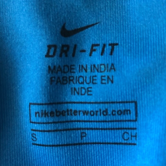 Blue Nike Sports Bra with a Dark Blue Accent - Picture 4 of 4